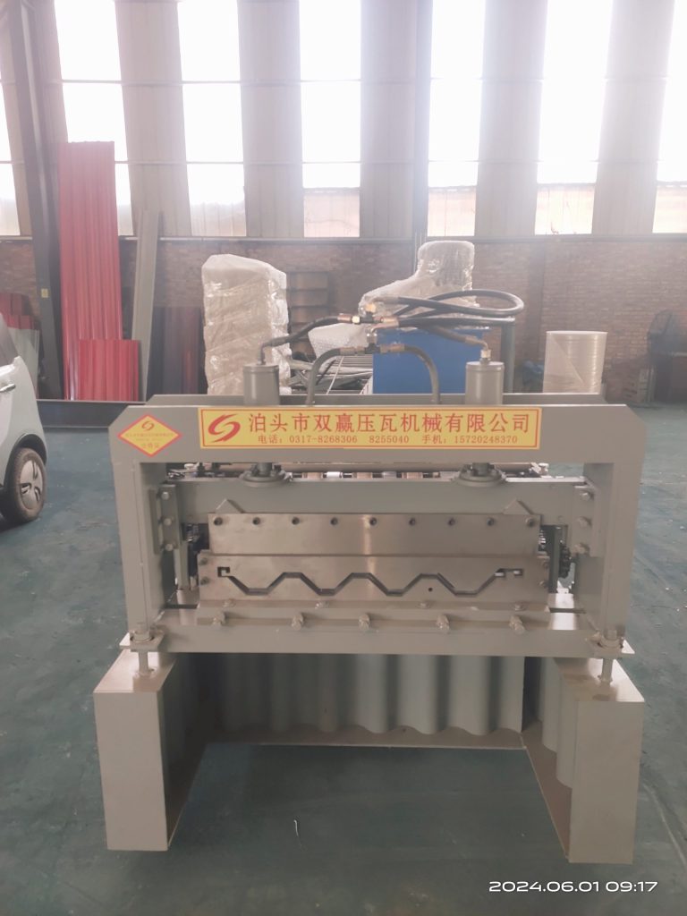 Angled-Chase Color Steel Roll Forming Machine